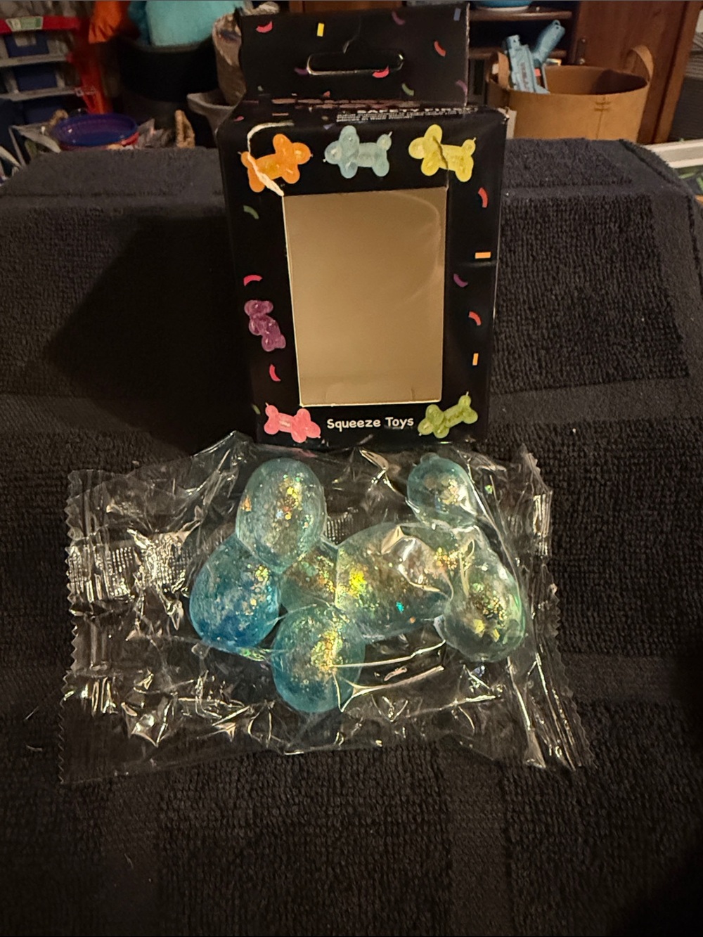 Kids Squeeze balloon dog Toy - Blue Glitter Stress Toy
